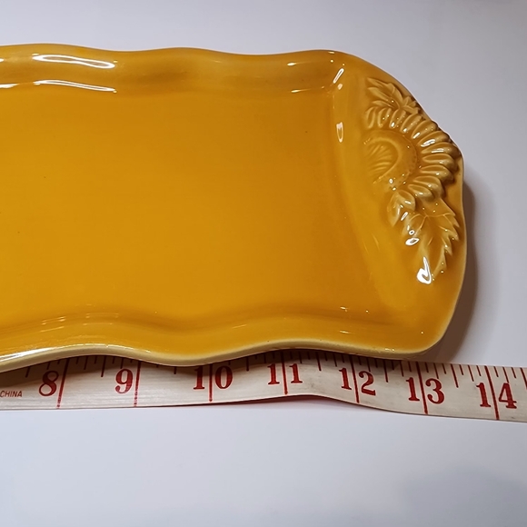 Appolia Yellow Gold ceramic serving platter - Picture 7 of 7